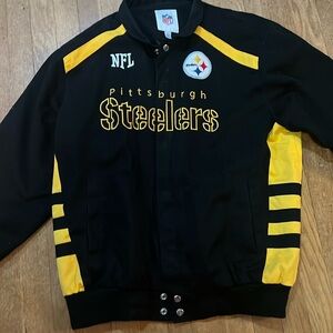Like new VINTAGE Pittsburgh Steelers bomber jacket
